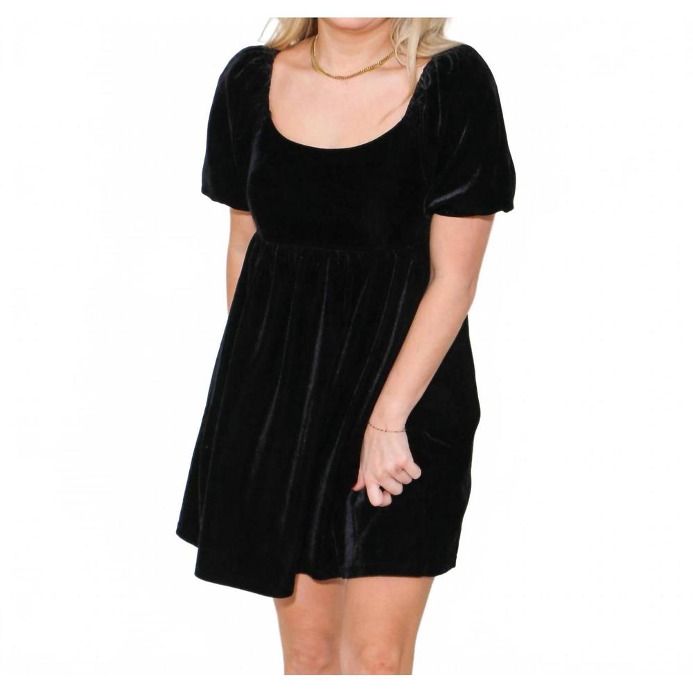 NEW 2.7 AUGUST APPAREL velvet scoop neck mini dress in black